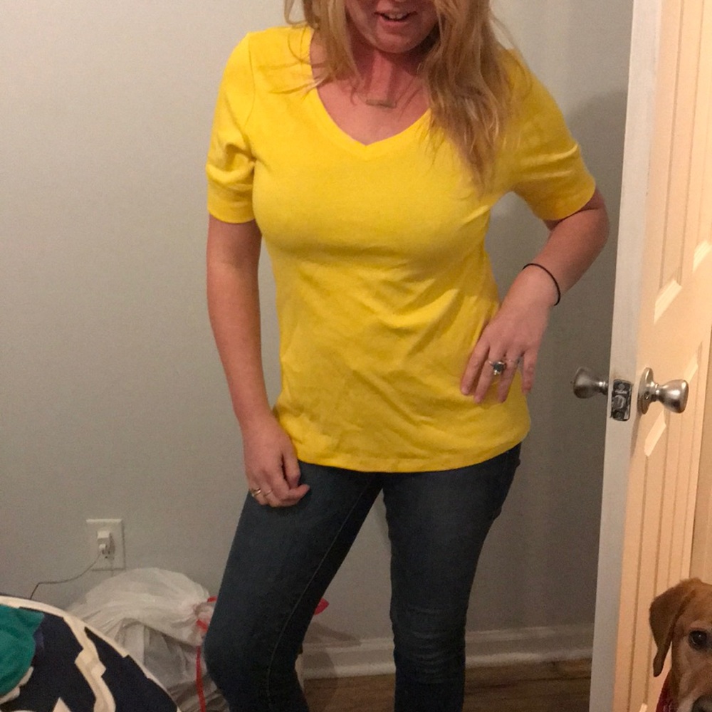 NWT L.L. Bean yellow short sleeved v neck shirt